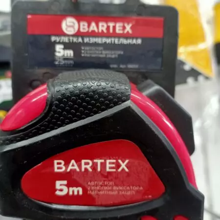 Рулетка 5м, обрез пластик, магнитный, 25мм, автостоп,+2 кнопки, Bartex 158203